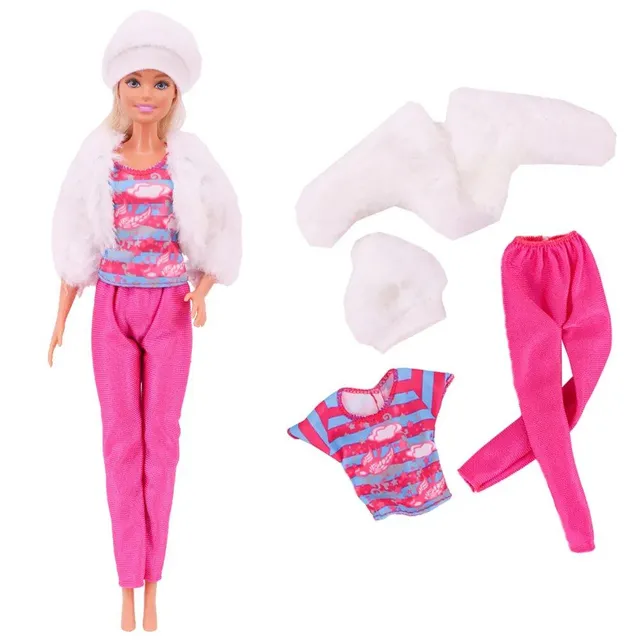 Set of 5 pieces of fashionable clothes and accessories for Barbie dolls