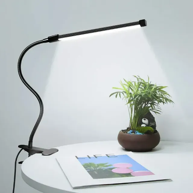 Table clip with LED lamp for eye protection