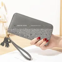Ladies purse with sequins
