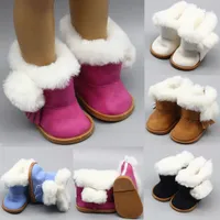 Boots with fur for dolls