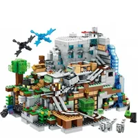 Set de construcție pentru copii în trend, inspirat din jocul popular Minecraft