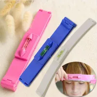 Hairdressing tool for cutting bangs