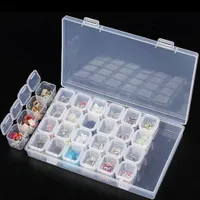 Cutie de bijuterii din plastic - transparentă