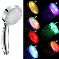 LED-es zuhanyzó fej változó színű