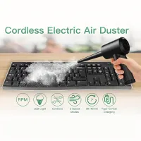 Stlačený vzduch na čistenie klávesnice počítača