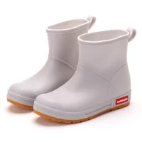 Women's low rubber boots