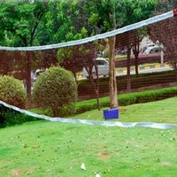 Red net with white edge suitable for ball games - 610 x 76 cm