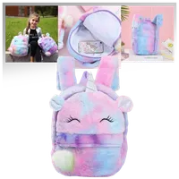 Girl's bag with a stuffed unicorn