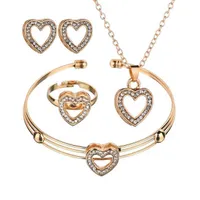 Romantic set of jewelry with hearts - gold color