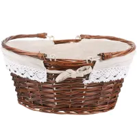 Woven basket for picnic with handle for storage, suitable for serving desserts and snacks