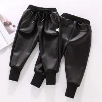 Pantalons en simili cuir pour enfants avec cordon