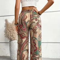 Comfortable trousers with high waist and paisley printing