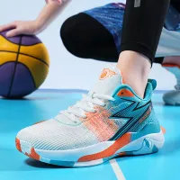 Stylish basketball sneakers for men in excessive sizes - Comfort, design and performance in every step