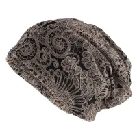 Women's cap with a hole
