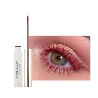 Color mascara with long-lasting effect Fast-dry mascara with color effect on the extension of algae