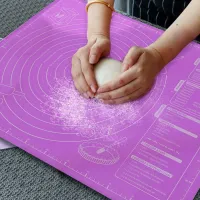 Extra large baking pad made of silicone