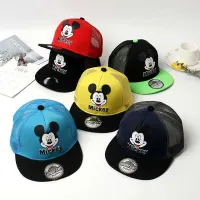 Detská štýlová čiapka s nášivkou Mickey Mouse - rôzne farby