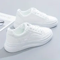 Women's Skateboard Platforms for Stretching to Increase Characters - White Low Sneakers for Leisure