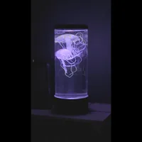 - akwarium LED z meduzą