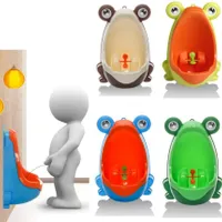 Baby urinal with suction cups