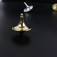 Metal great rotating duck