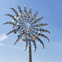 Kovová větrná vrtule - zahradní dekorace