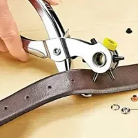 Turnable leather puncher for belts, straps, leather products and canvas