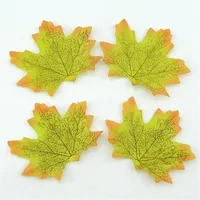 Feuilles d'érable décoratives - 100 pcs