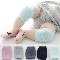 Knee guards and ulna pads for children in different colours
