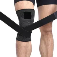 Retractable sports knee bandage