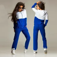 Women's casual tracksuit