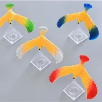 Jucărie magică de echilibrare în formă de vultur ținându-se de cioc - culoare aleatorie Lubosh