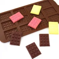 Silicone form for 12 chocolates