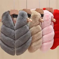 Children's fur vest for girls - fashionable and warm in autumn and winter