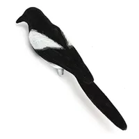 Dekoracja ogrodu Magpie