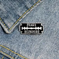 Black razor-shaped brooch - Peaky Blinders