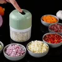 Mini electric food cleaver - 250 ml, portable garlic cleaver with USB charging, automatic ABS slicer onion