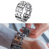 Carryable multifunctional bracelet