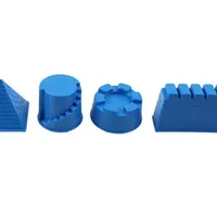 Set de 4 figurine pentru construirea unui castel din nisip