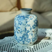 Vase en porcelaine bleu et blanc pour décoration intérieure