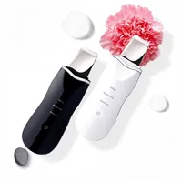 Ultrasonic professional spatula for deep skin cleansing