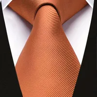 Pánske jednofarebné kravaty vhodné na pracovné stretnutia, svadby a lopty