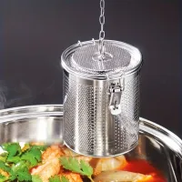 Practical stainless steel infuser for spices and sprinkled tea