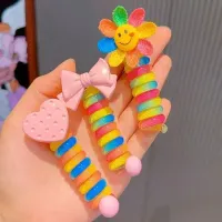 Coafuri colorate pentru fetițe