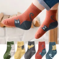 5 pairs of children's socks with cute black cat pattern