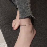 Ladies gentle elegant ankle bracelet in silver color