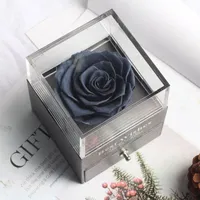 Trandafiri de lungă durată într-o cutie