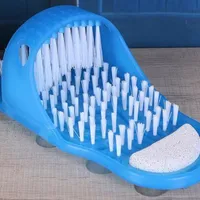 Shower brush for feet with suction cups