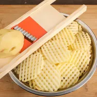Potato cutter with net cut: Artifact for French fries, ripples, flowers and more