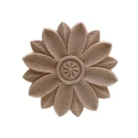 Fleur décorative sculptée